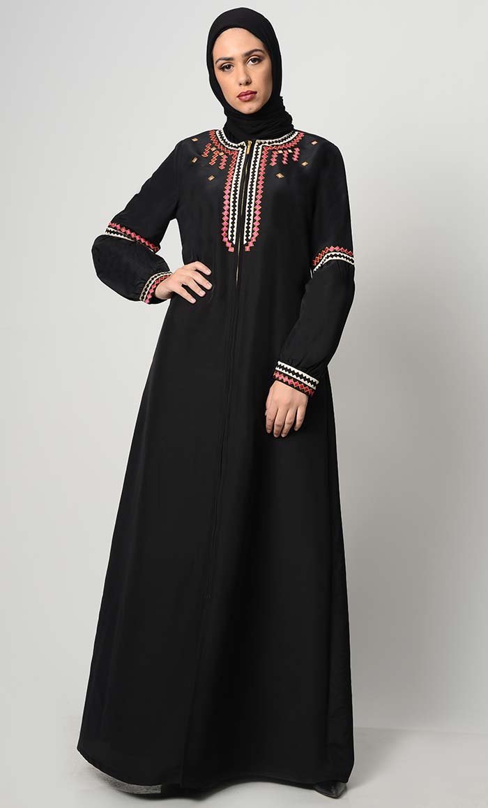 Geometric Embroidered Abaya-Black