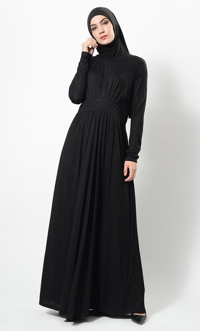 Solid Waistband And Pleated Elegant Abaya Dress And Hijab Set