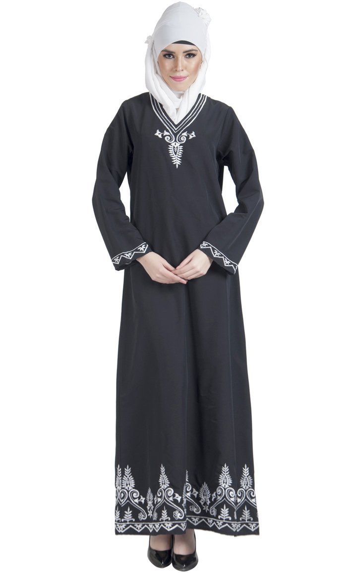 Thread Embroidered Asymmetrical Abaya Dress