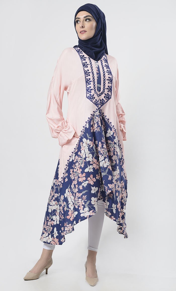 Stunning Pink Floral Bottom Detailing Long Tunic With Pockets